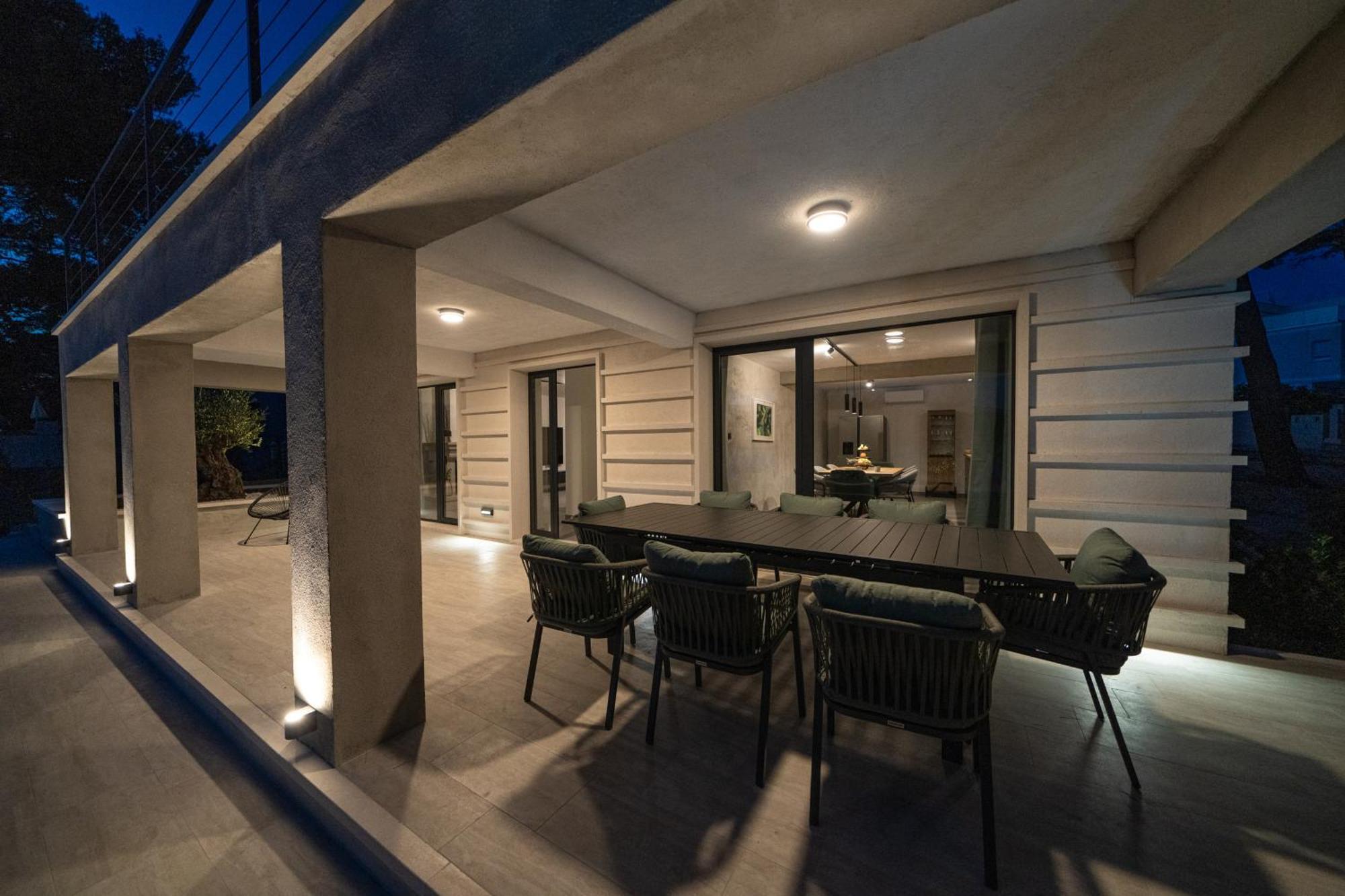 Seafront Villa Serenita Sumartin Eksteriør bilde