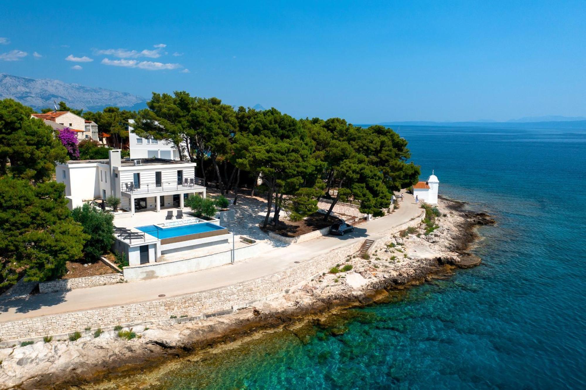 Seafront Villa Serenita Sumartin Eksteriør bilde