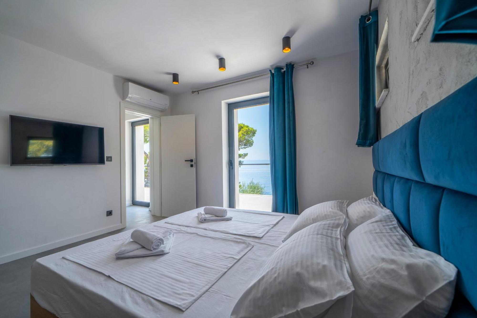 Seafront Villa Serenita Sumartin Eksteriør bilde