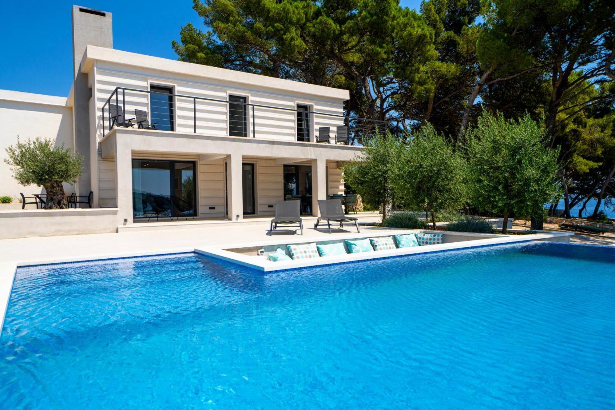 Seafront Villa Serenita Sumartin Eksteriør bilde
